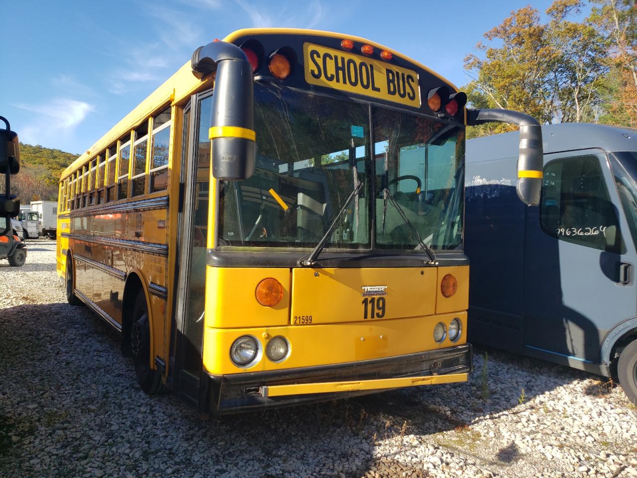 2012 THOMAS SAF-T-LINE