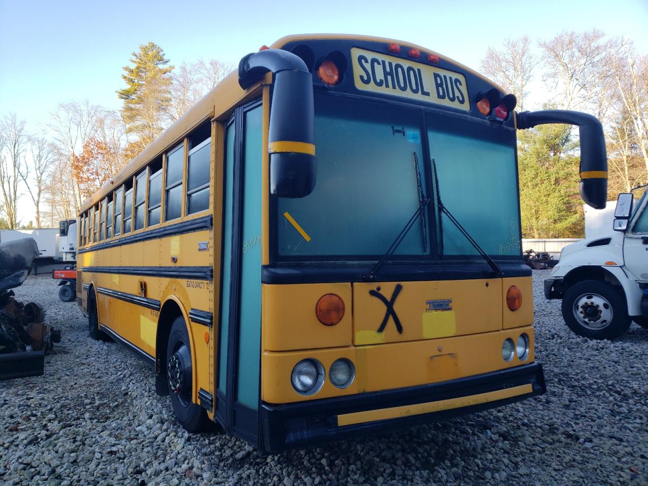 2012 THOMAS SAF-T-LINE