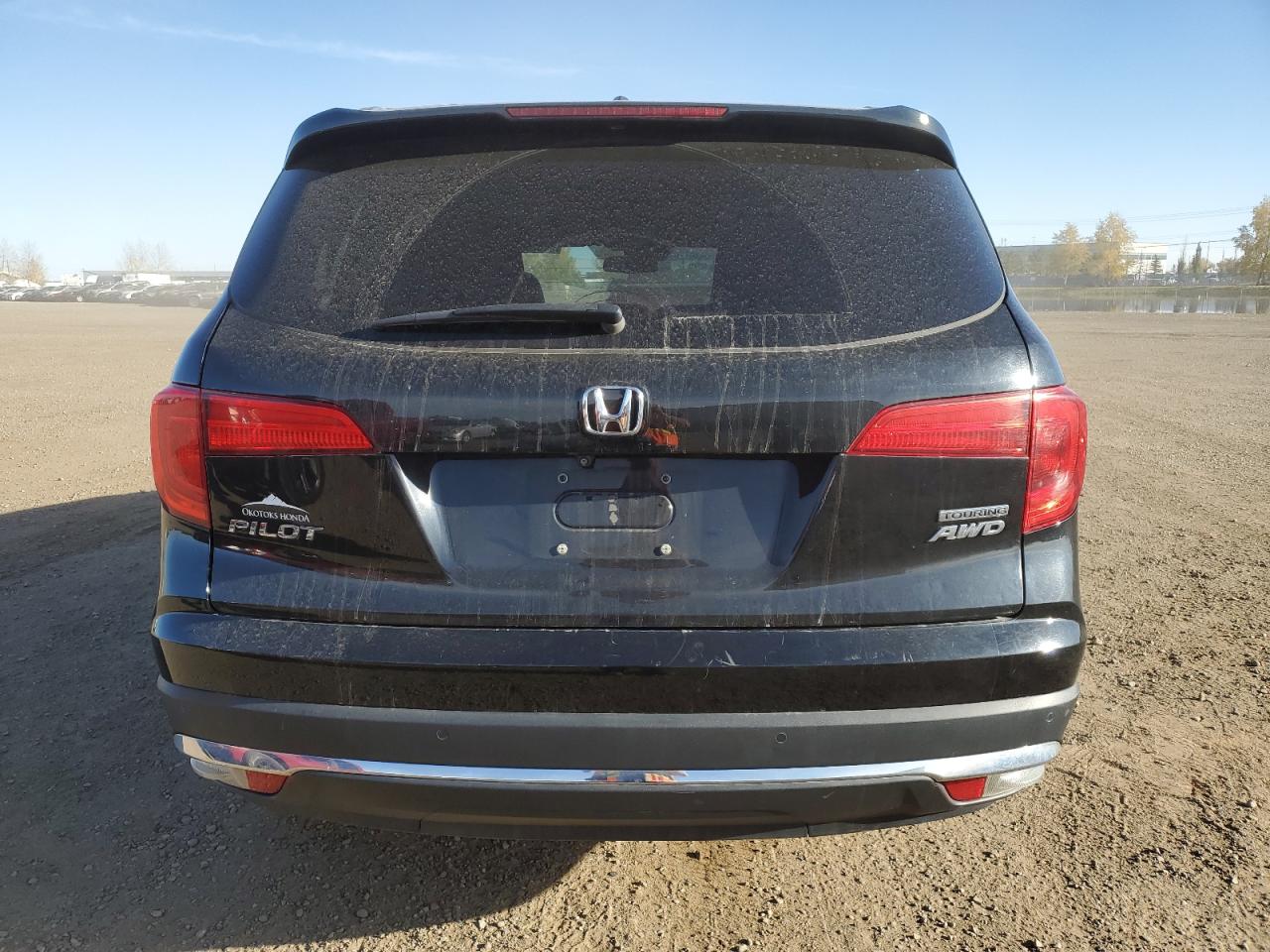 2017 HONDA PILOT