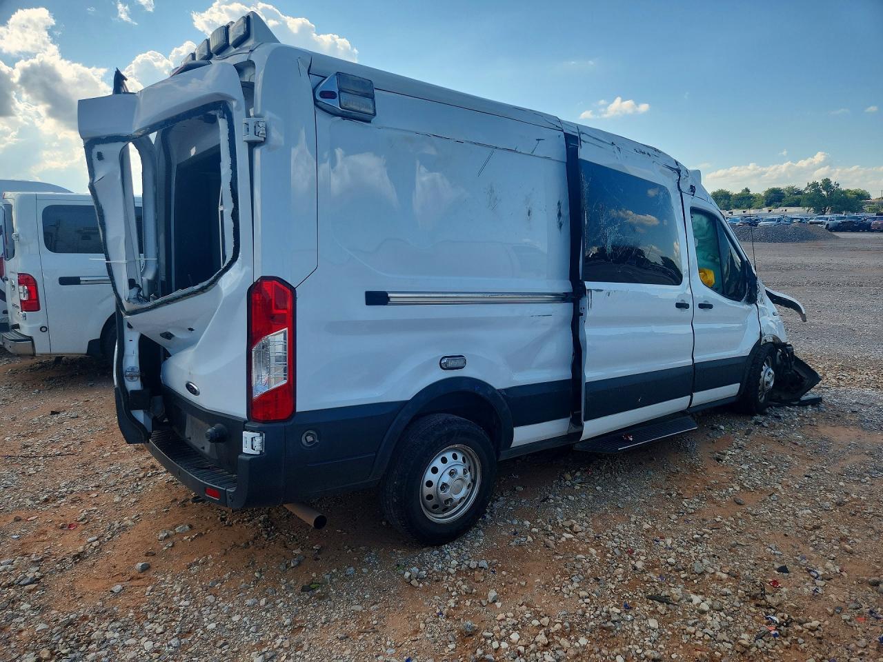 2022 FORD TRANSIT