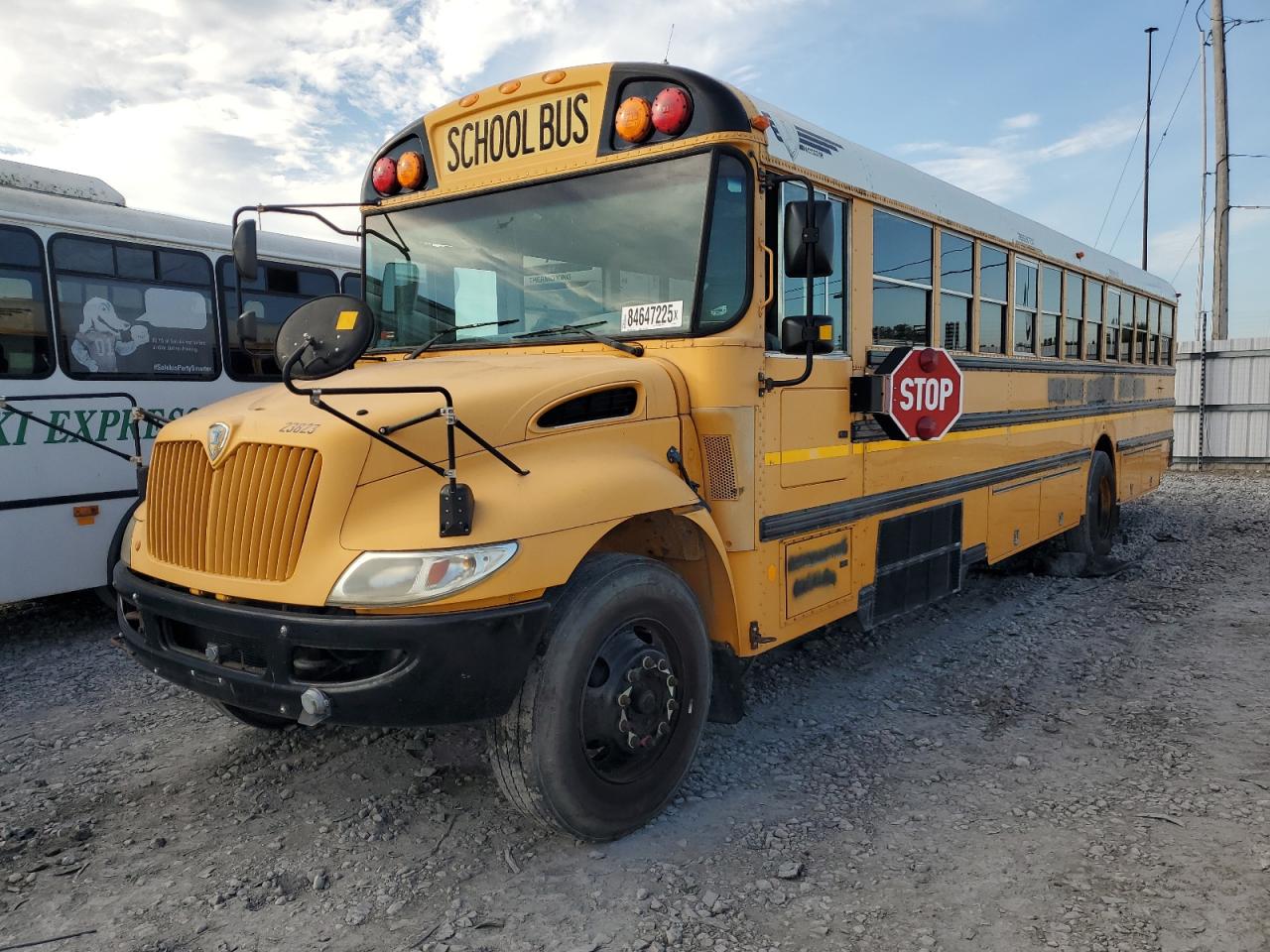 2013 IC CORPORATION CE SERIES