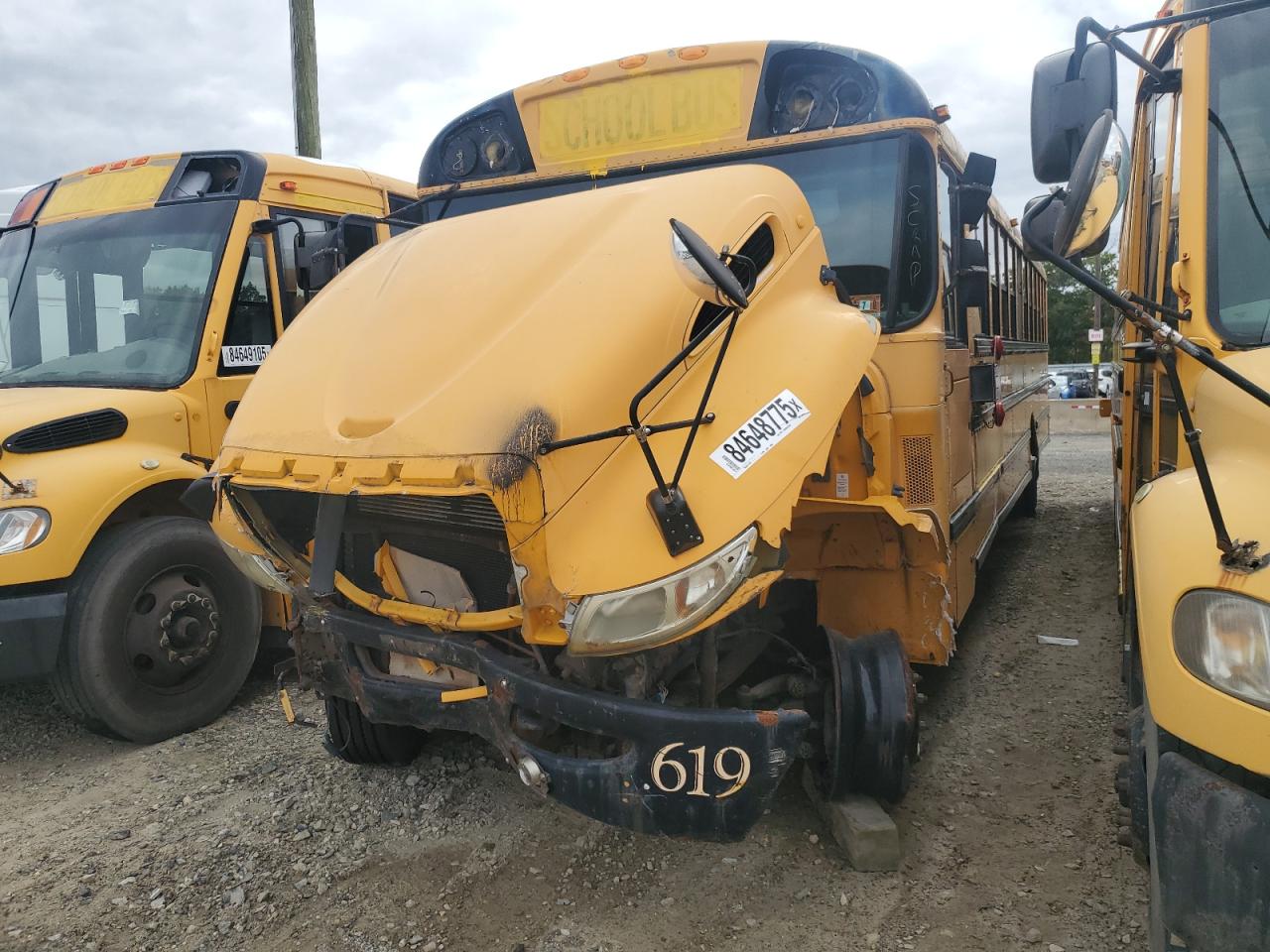 2011 IC CORPORATION CE SERIES