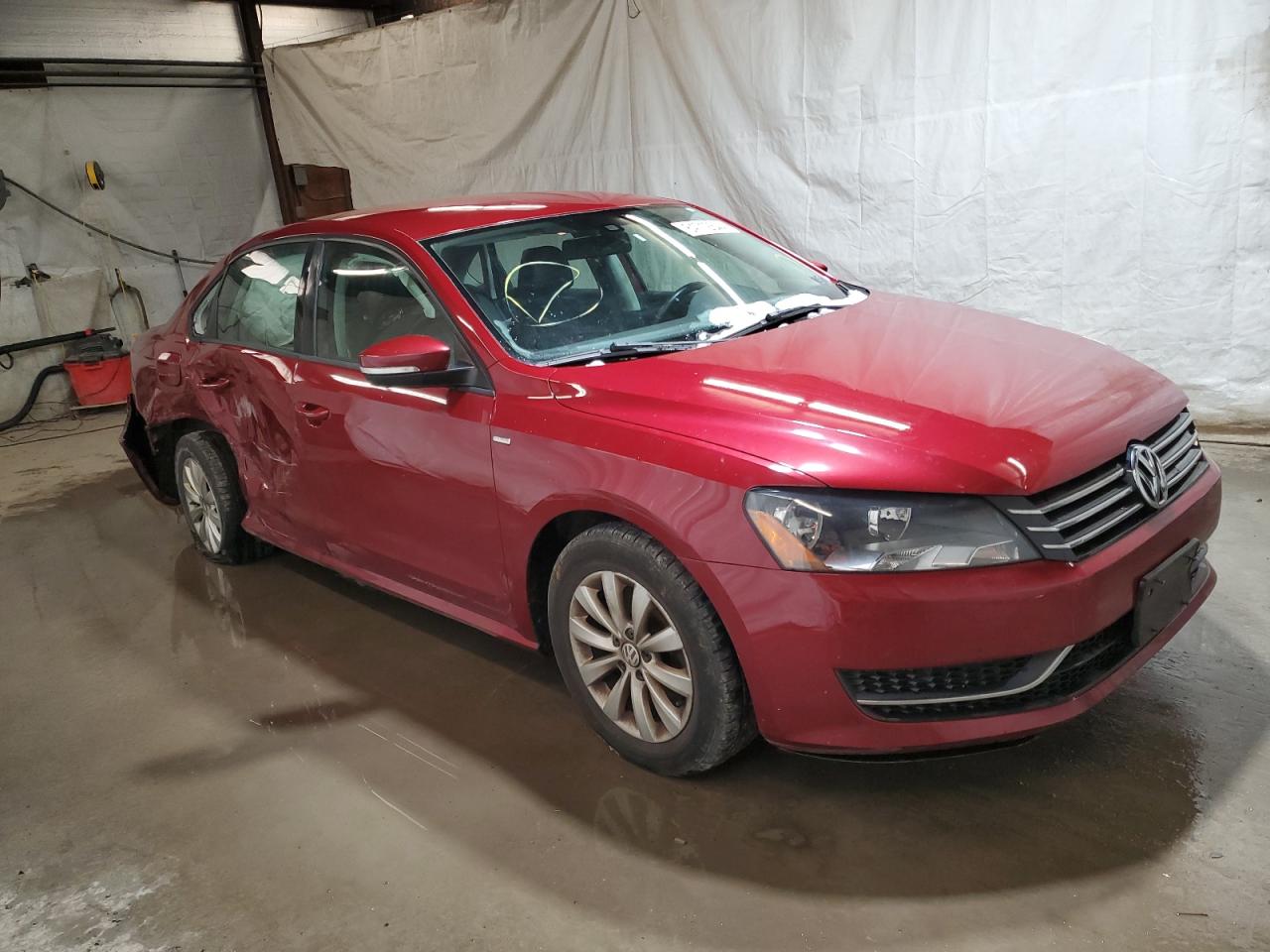 2015 VOLKSWAGEN PASSAT