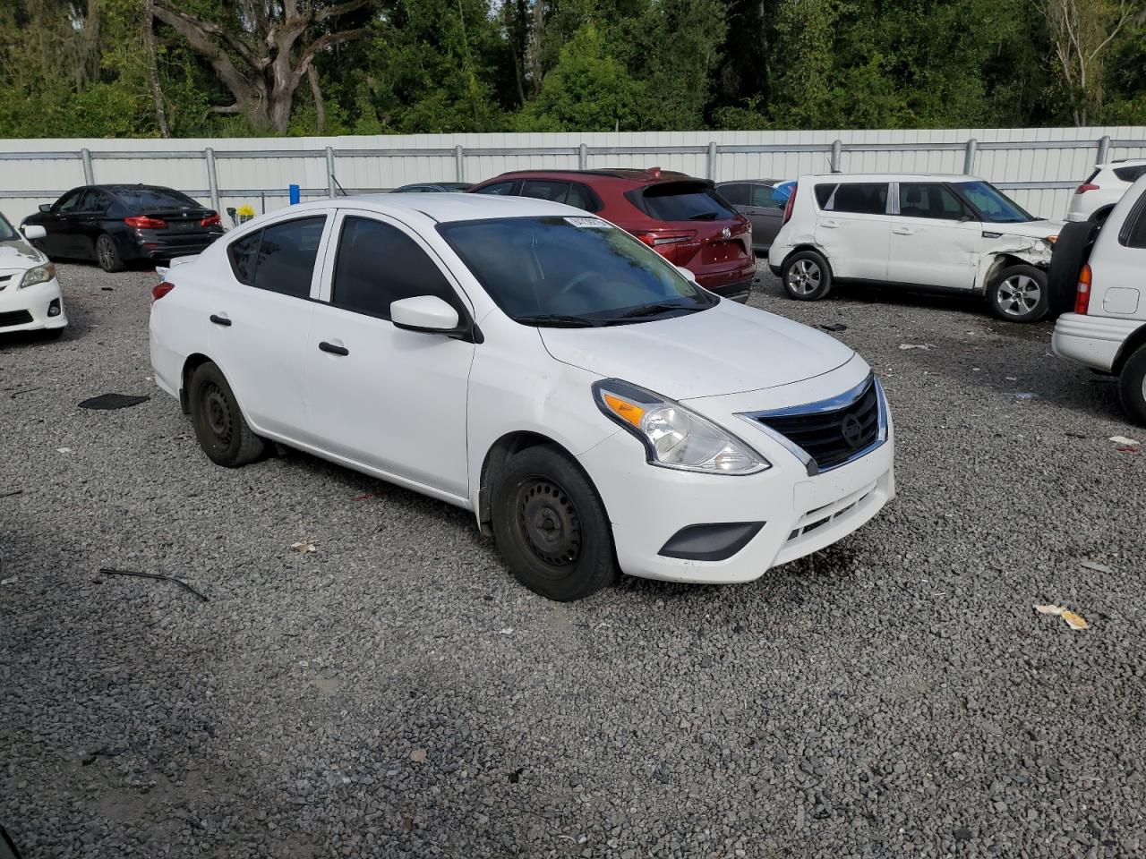 2019 NISSAN VERSA