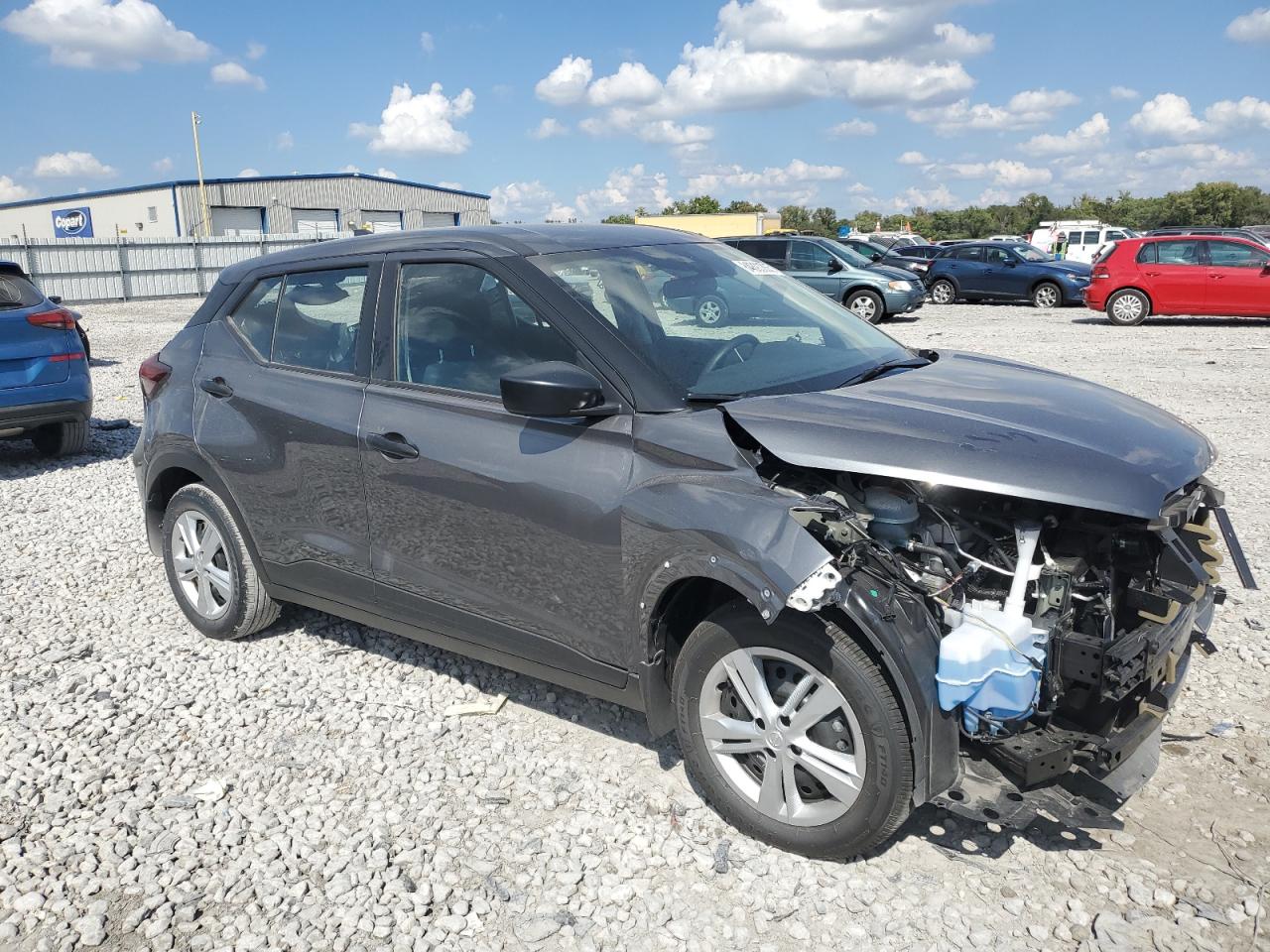 2025 NISSAN KICKS PLAY