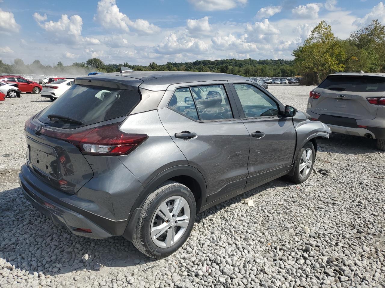 2025 NISSAN KICKS PLAY