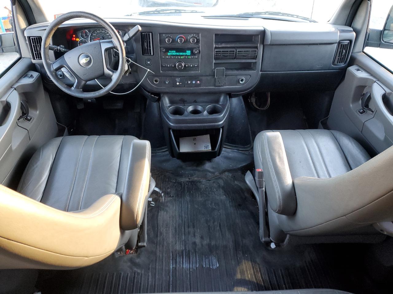 2015 CHEV EXPRESS