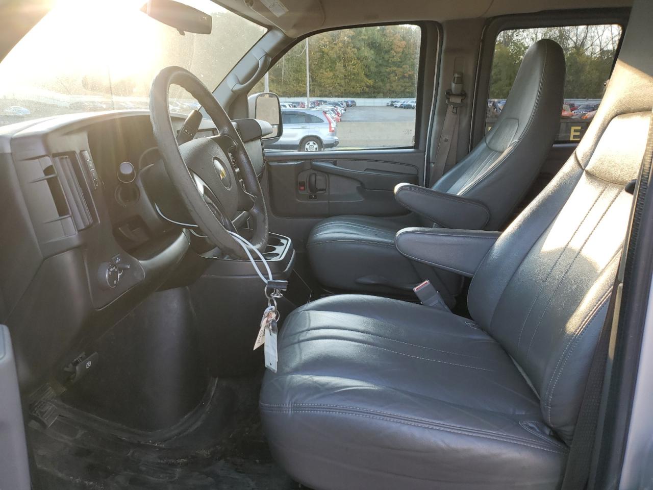 2015 CHEV EXPRESS