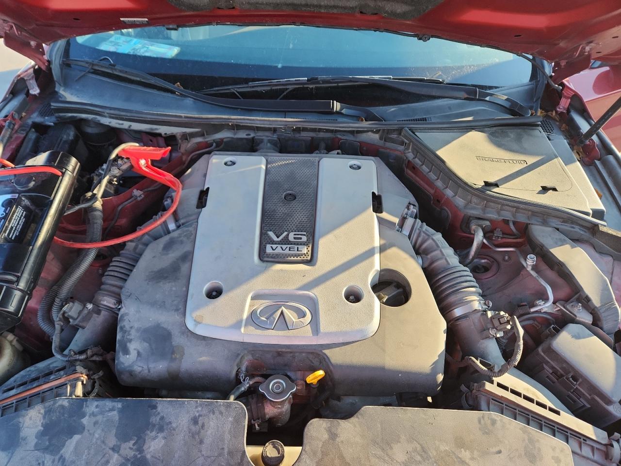 2015 INFINITI Q50