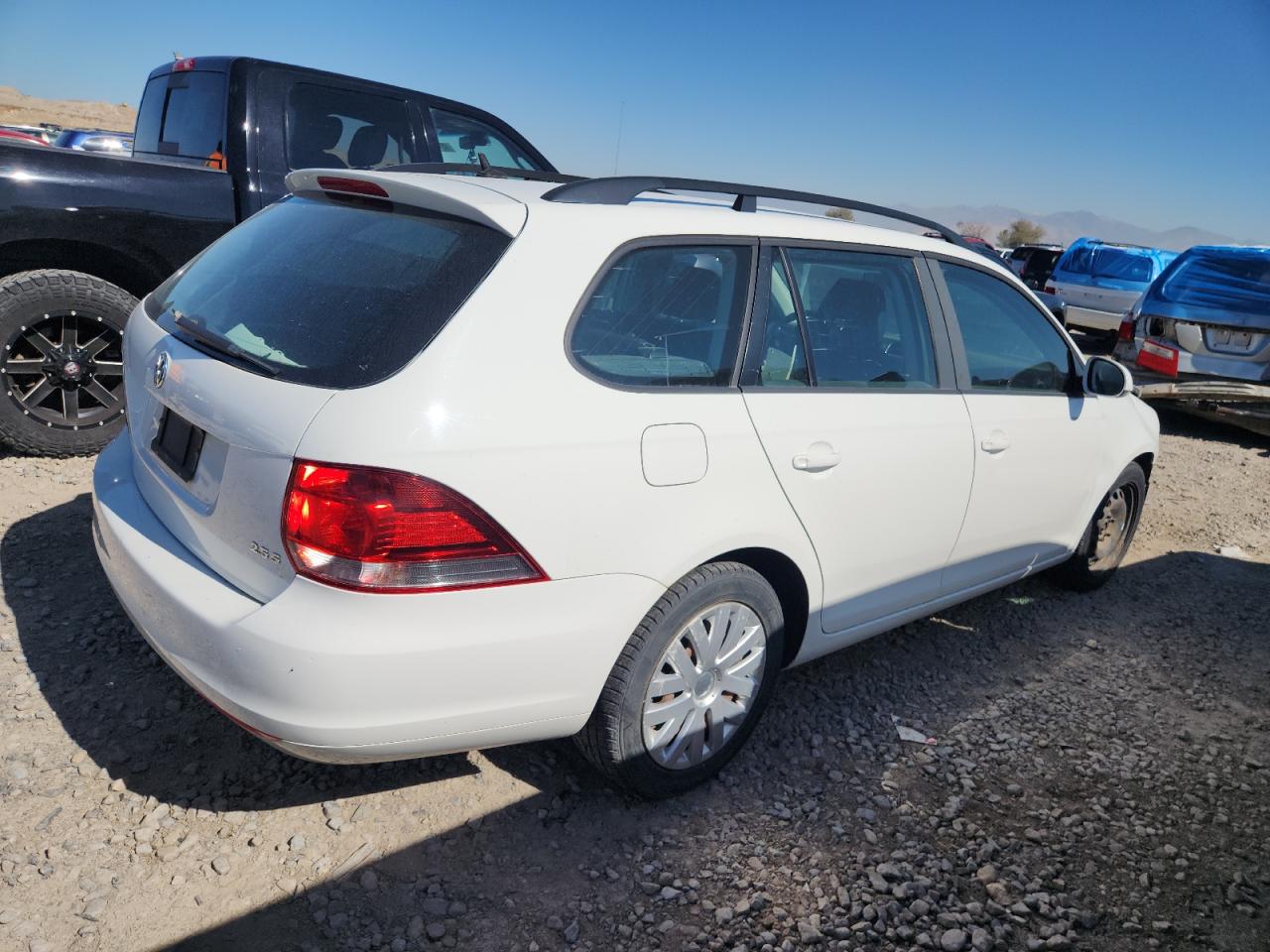 2013 VOLK JETTA