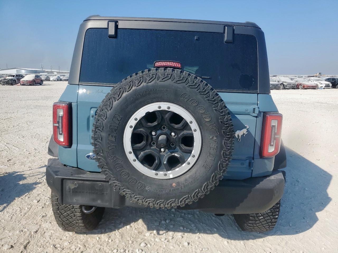 2023 FORD BRONCO