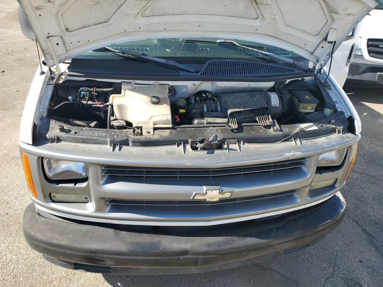 2002 CHEVROLET EXPRESS