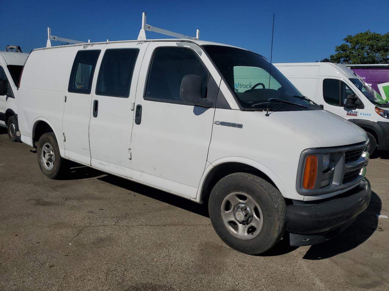 2002 CHEVROLET EXPRESS
