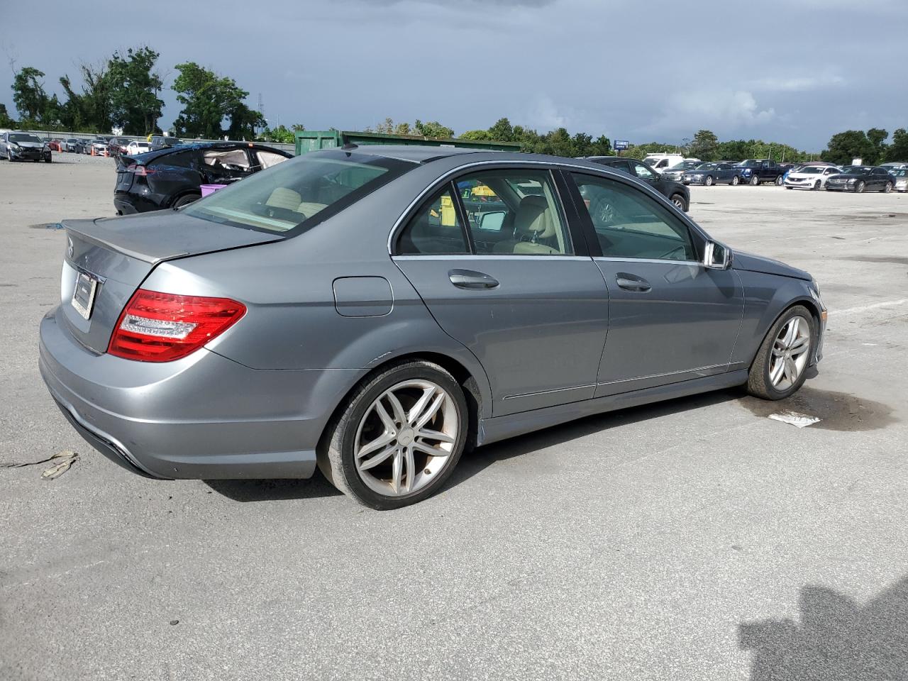 2014 MERCEDES-BENZ C-CLASS
