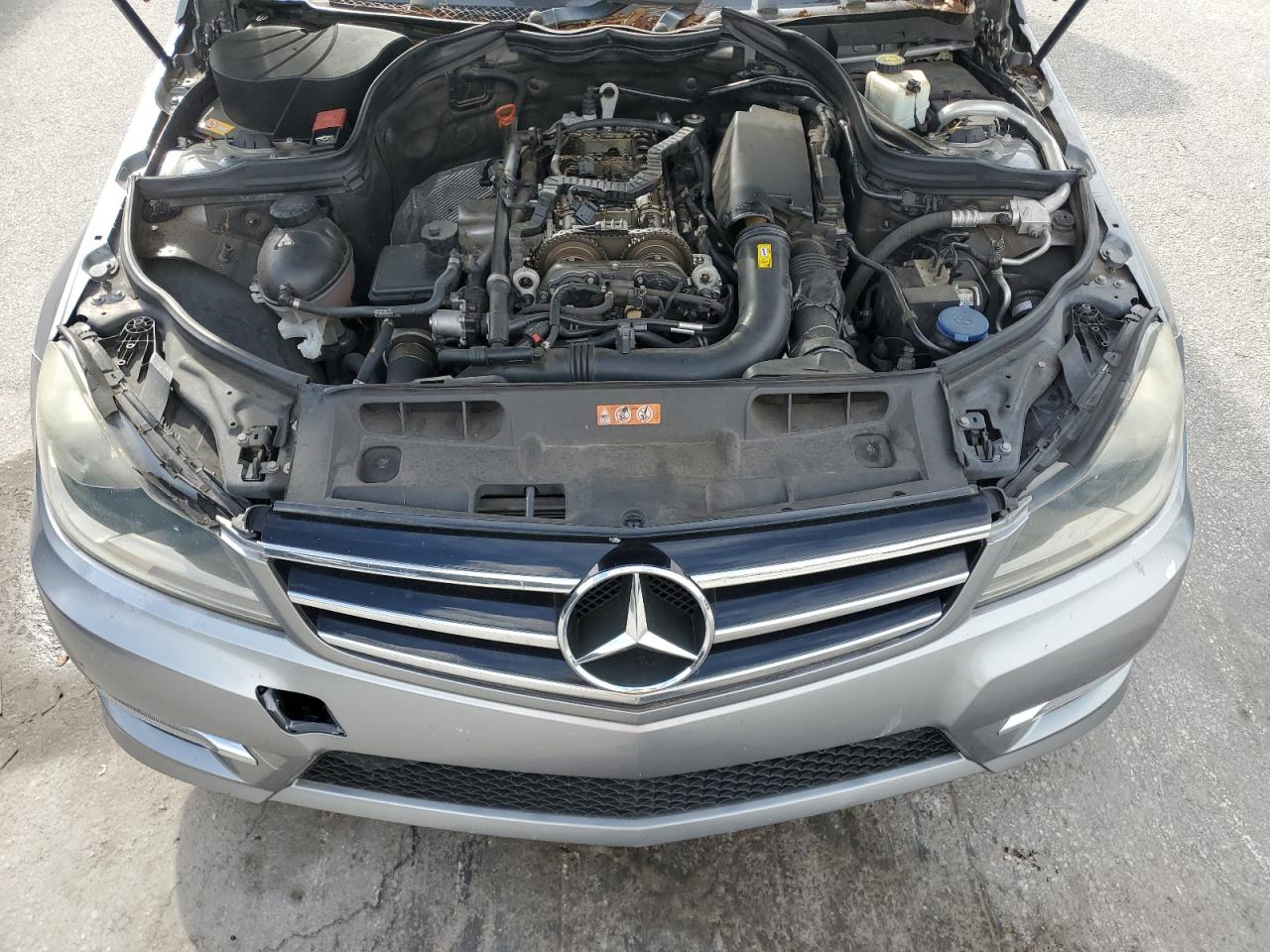 2014 MERCEDES-BENZ C-CLASS