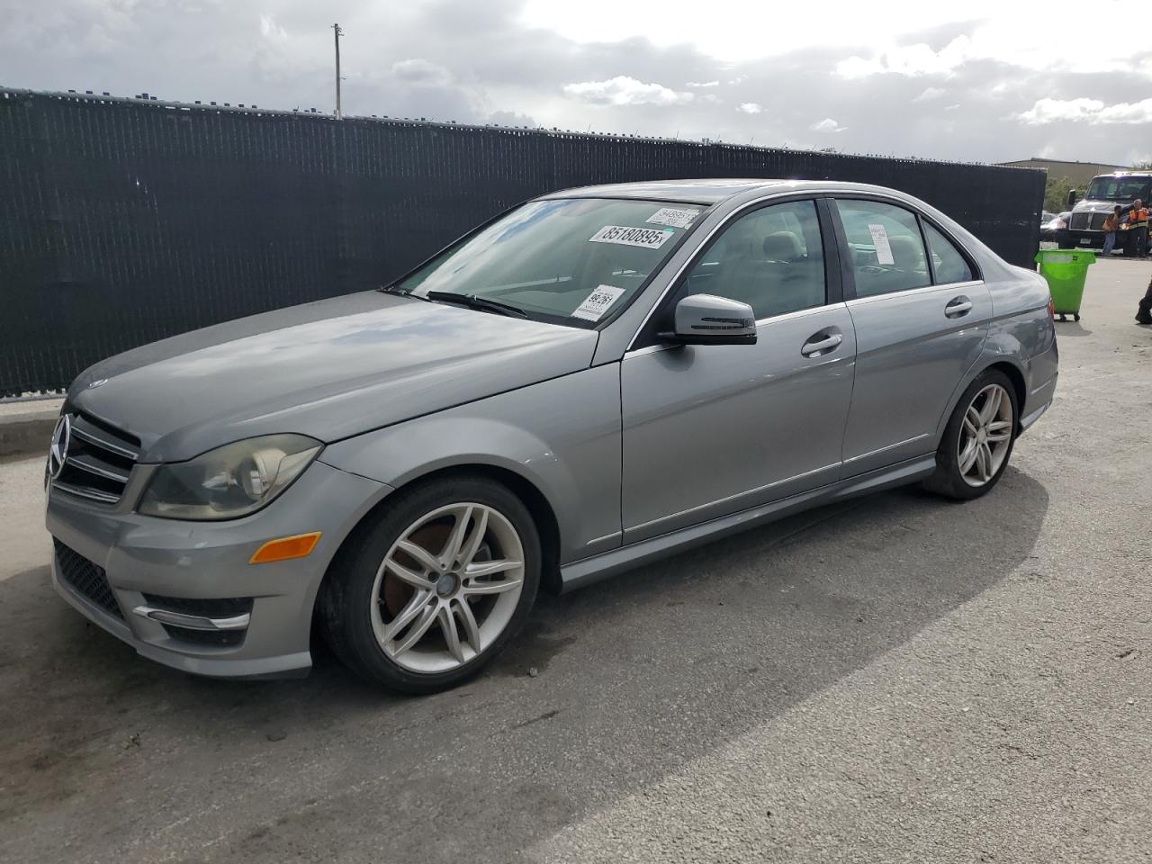 2014 MERCEDES-BENZ C-CLASS