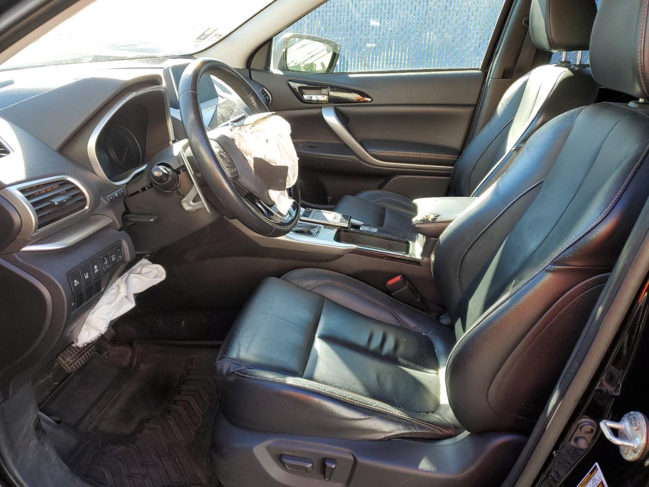 2019 MITSUBISHI ECLIPSE