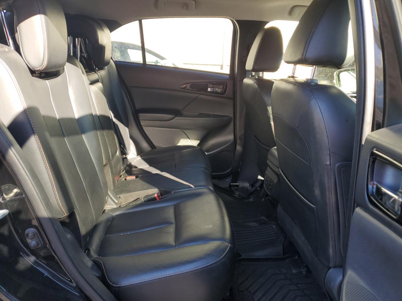 2019 MITSUBISHI ECLIPSE