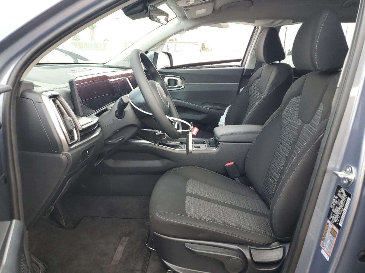 2025 KIA SORENTO
