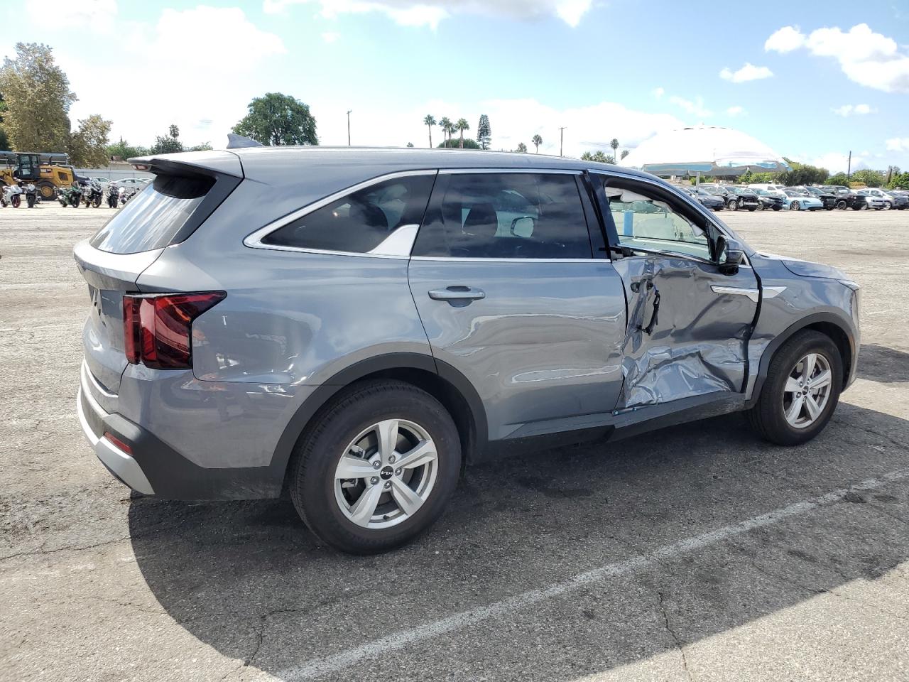 2025 KIA SORENTO