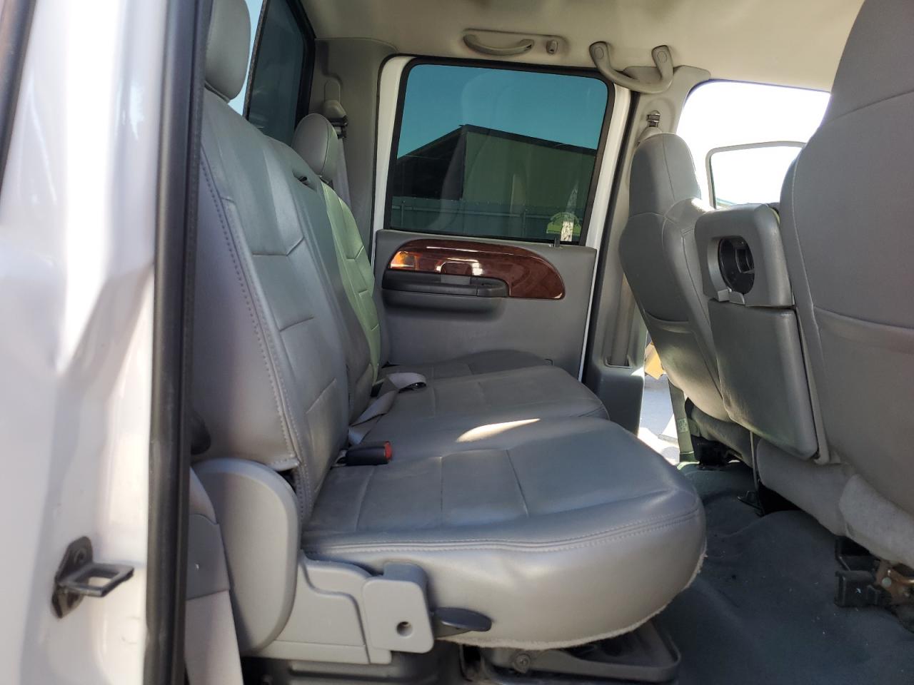 2004 FORD F350
