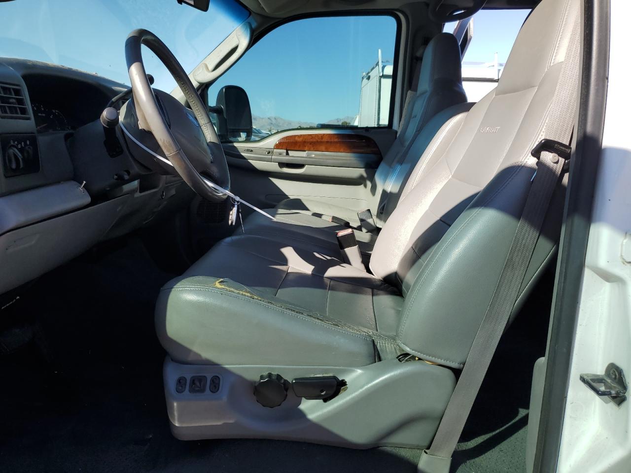 2004 FORD F350