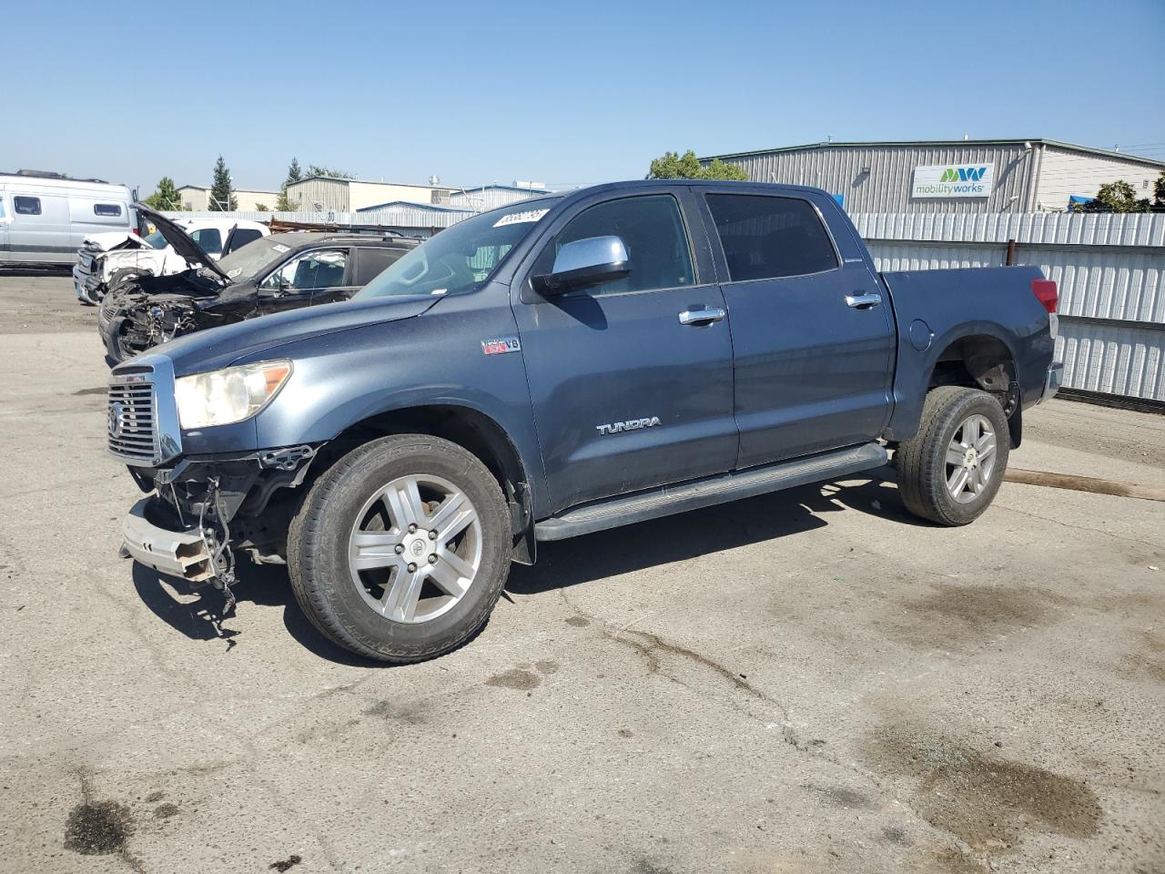 2010 TOYOTA TUNDRA