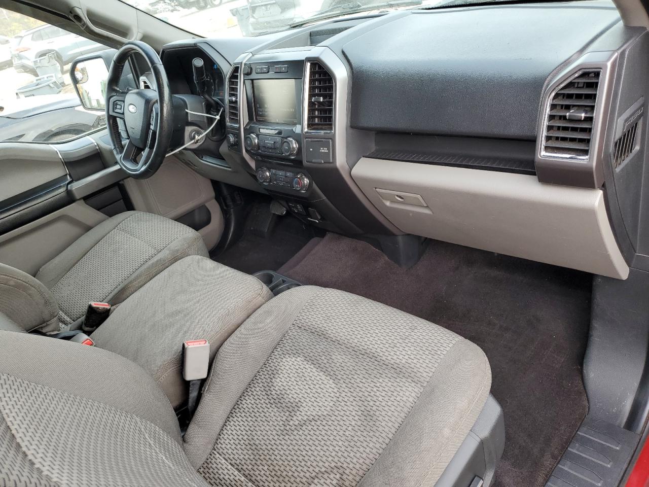 2015 FORD F-150