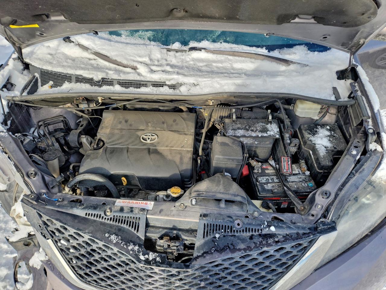2013 TOYOTA TRUCK/VAN SIENNA