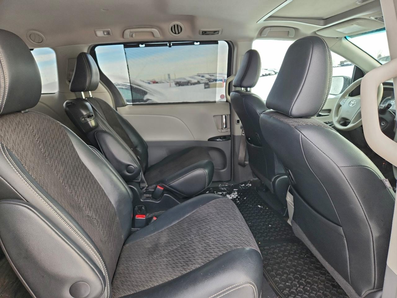 2013 TOYOTA TRUCK/VAN SIENNA