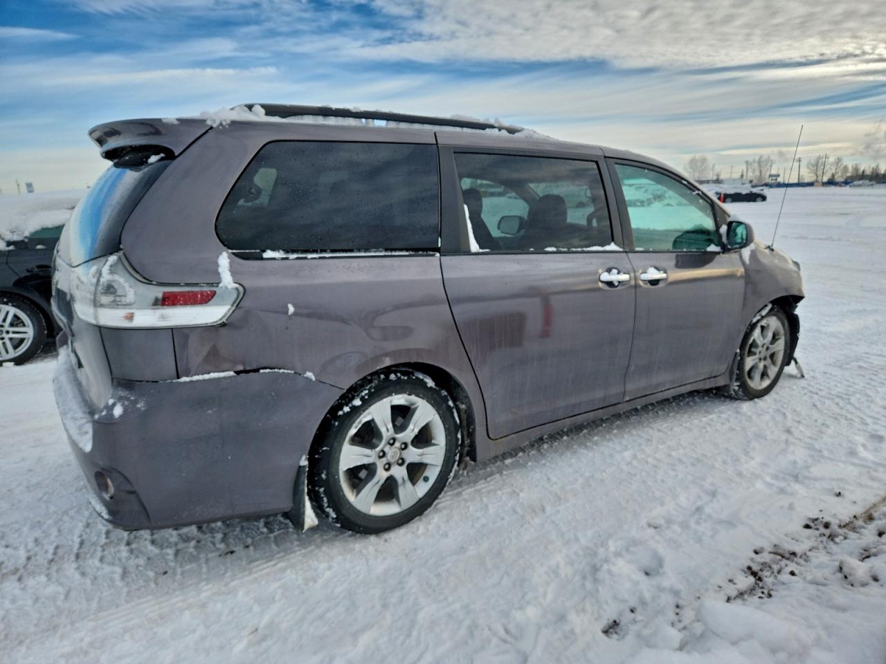 2013 TOYOTA TRUCK/VAN SIENNA