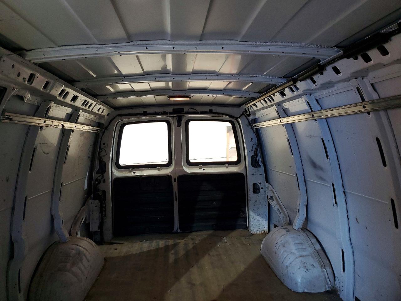 2013 CHEVROLET EXPRESS