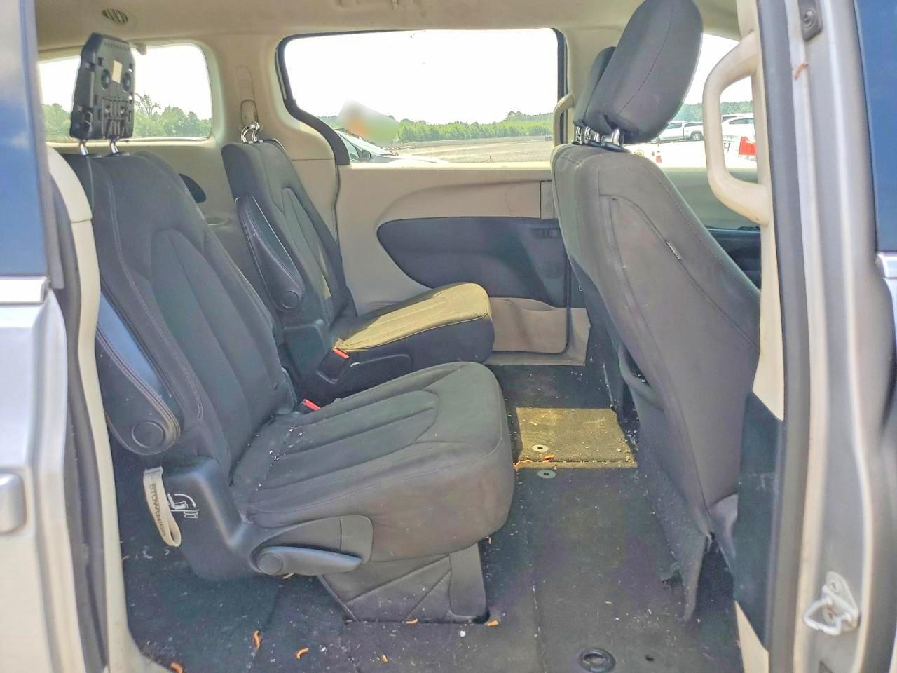 2017 CHRYSLER PACIFICA