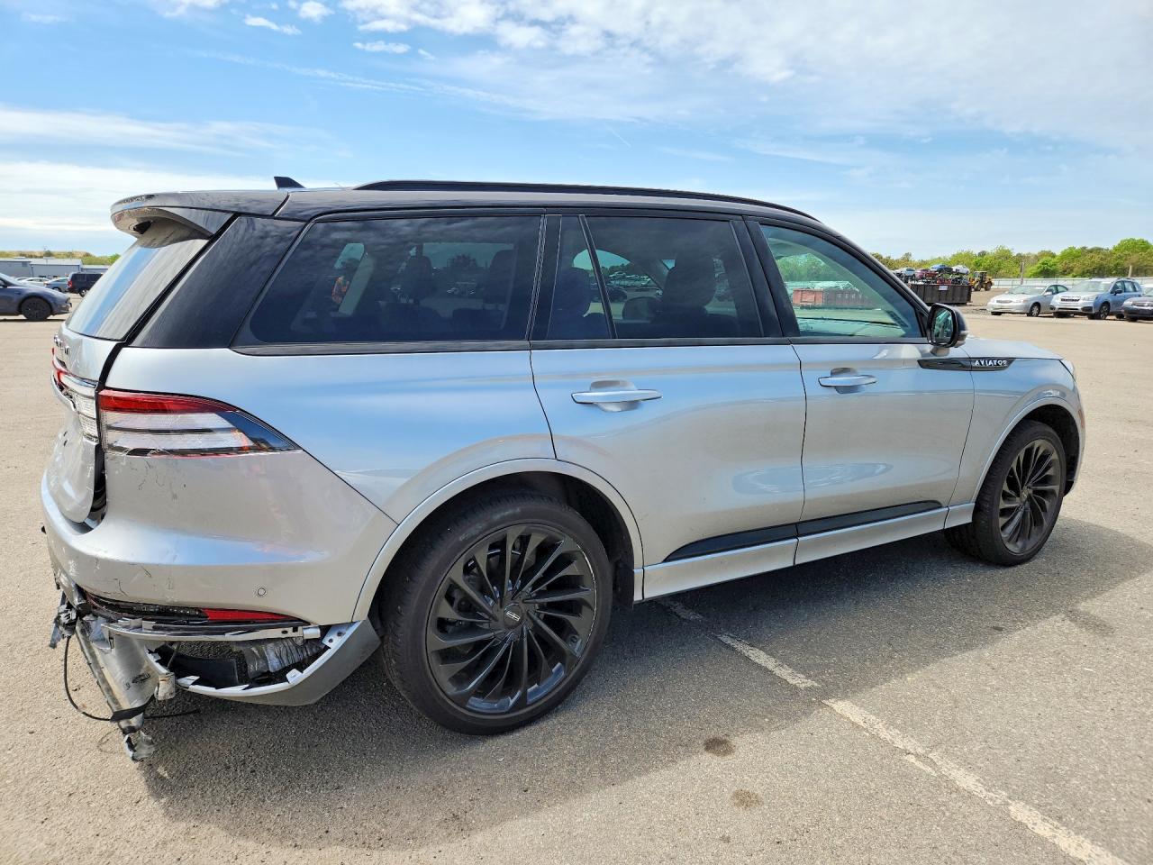 2023 LINCOLN AVIATOR