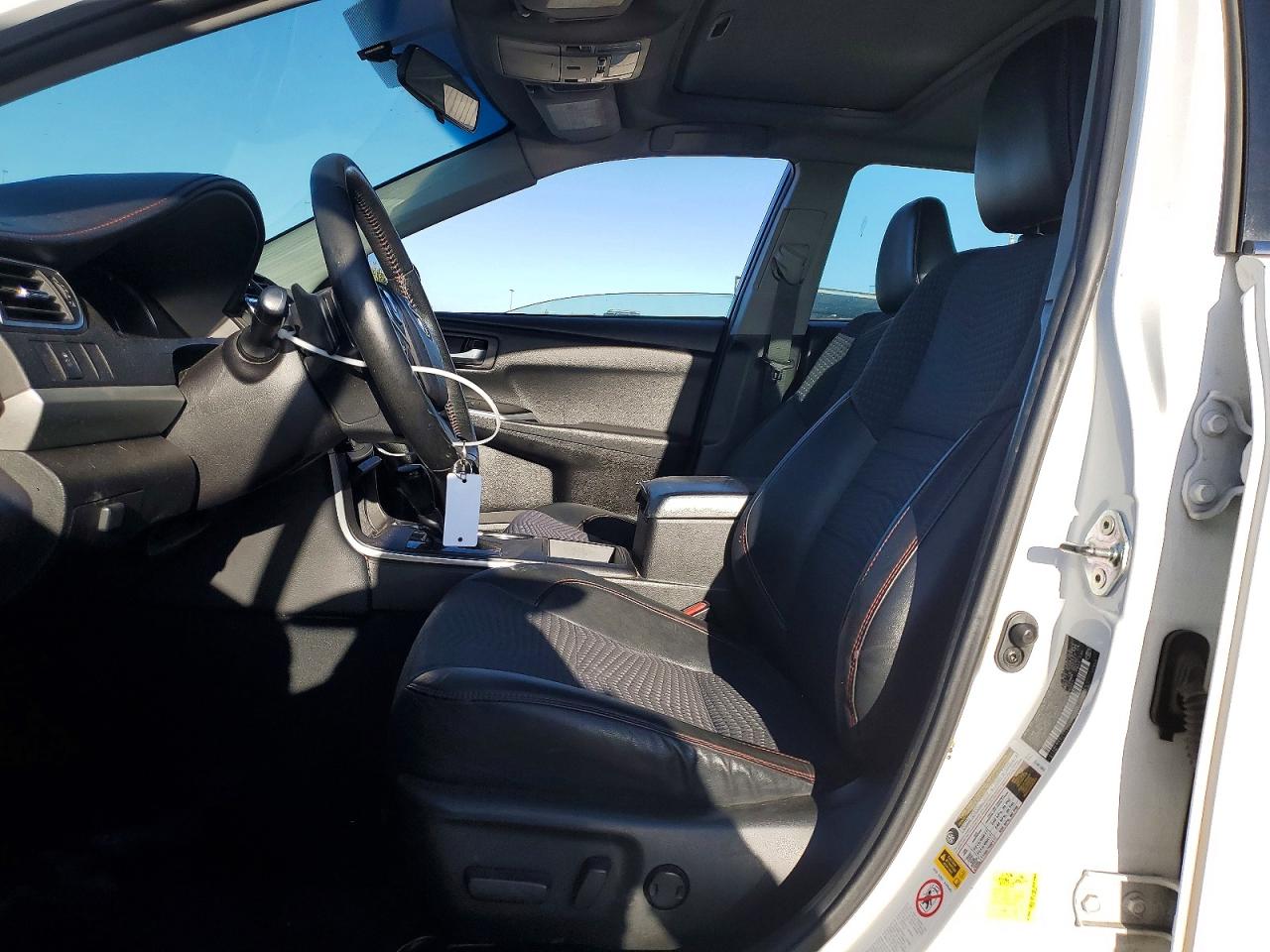2015 TOYOTA CAMRY