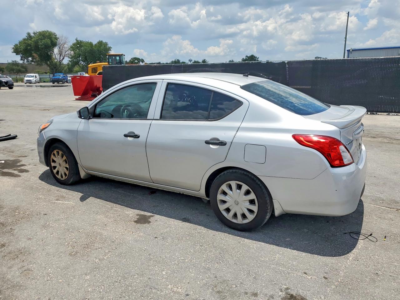 2018 NISSAN VERSA