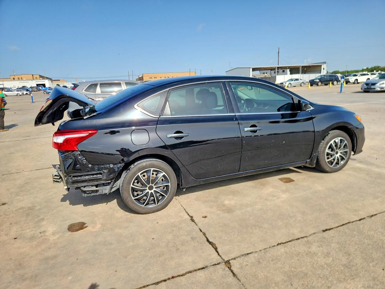 2016 NISSAN SENTRA