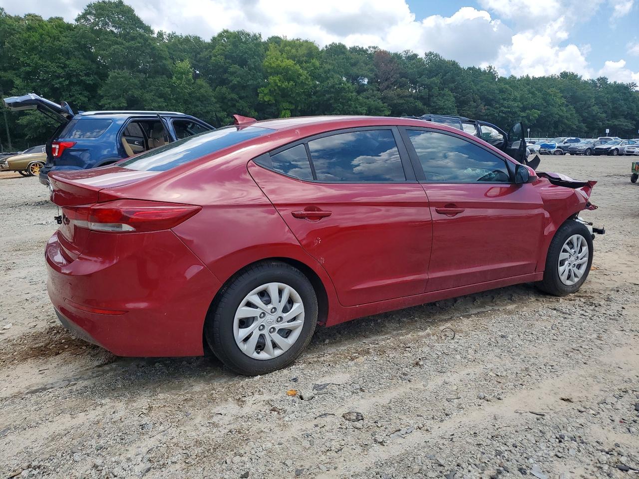 2017 HYUNDAI ELANTRA