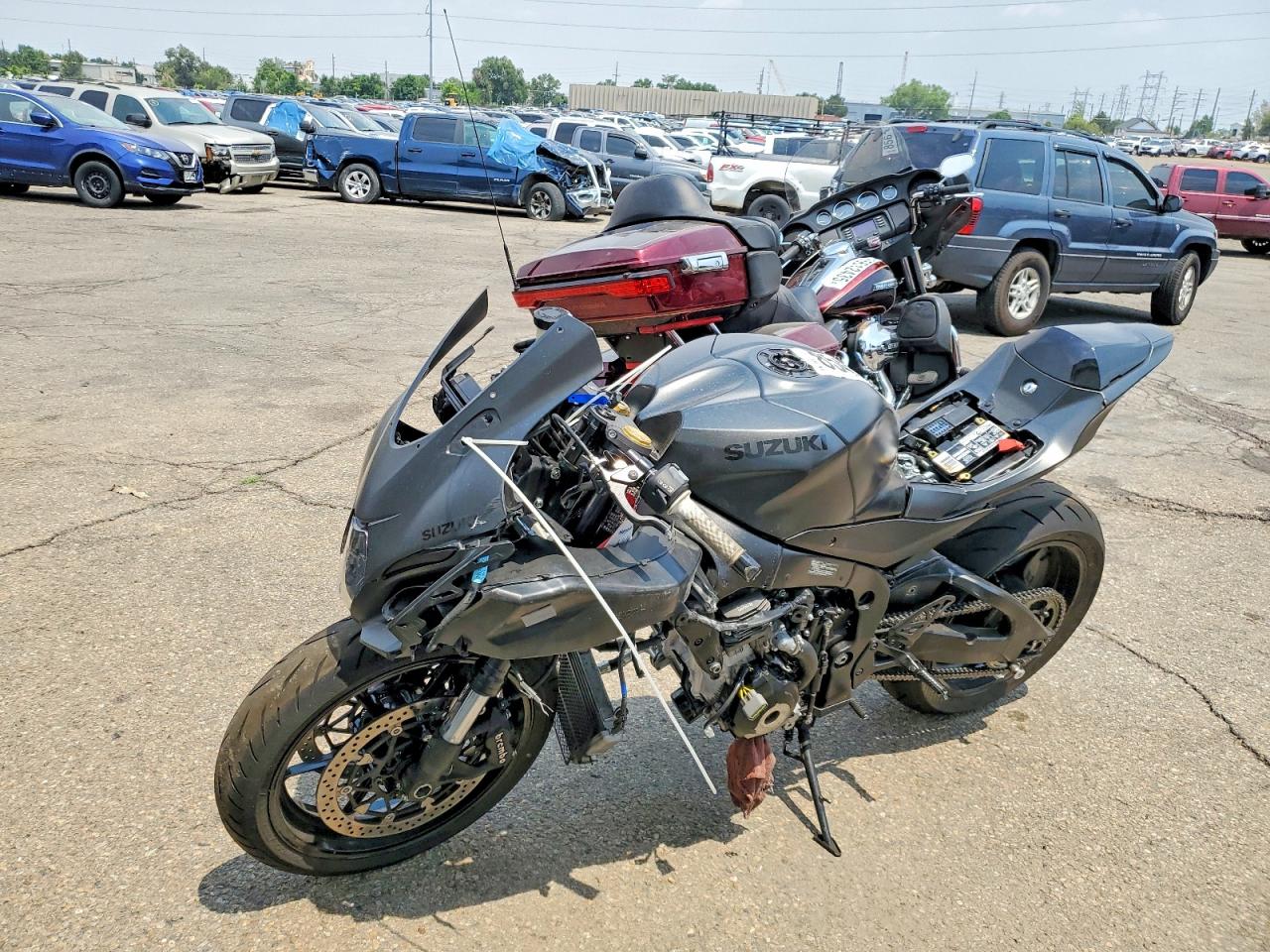 2021 SUZUKI GSXR1000