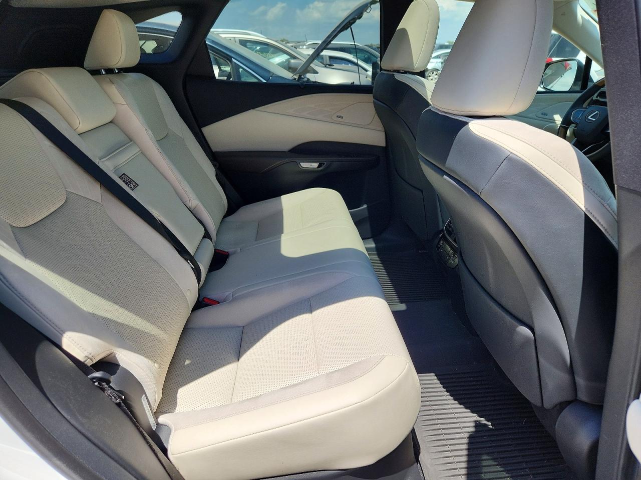 2025 LEXUS RX350
