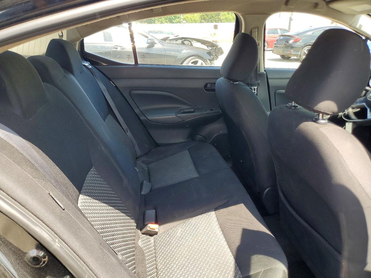 2021 NISSAN VERSA