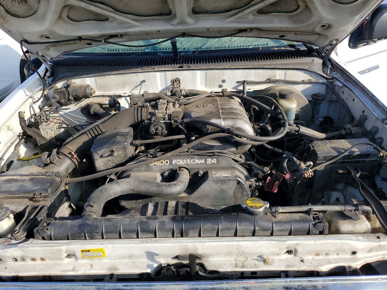 2004 TOYOTA TACOMA
