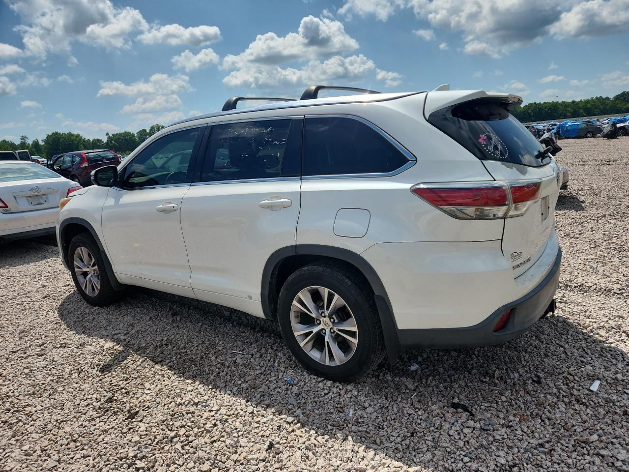2015 TOYOTA HIGHLANDER