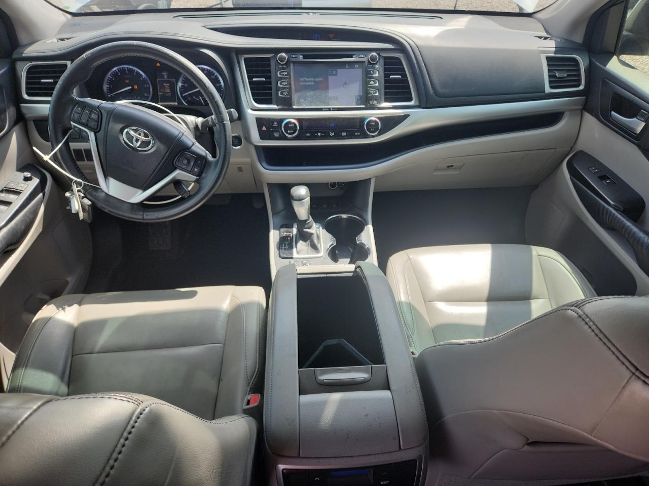 2015 TOYOTA HIGHLANDER