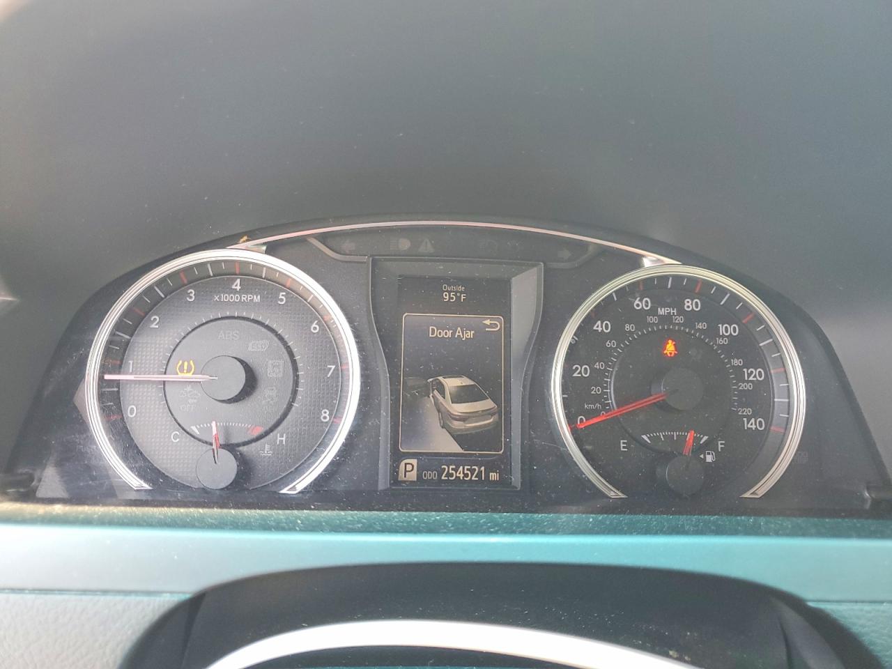 2015 TOYOTA CAMRY