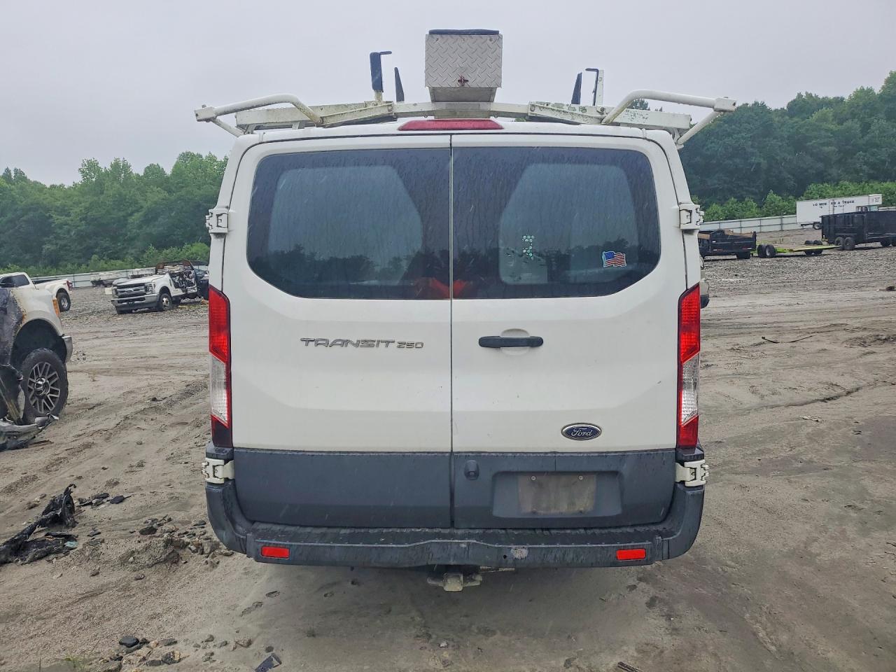 2017 FORD TRANSIT