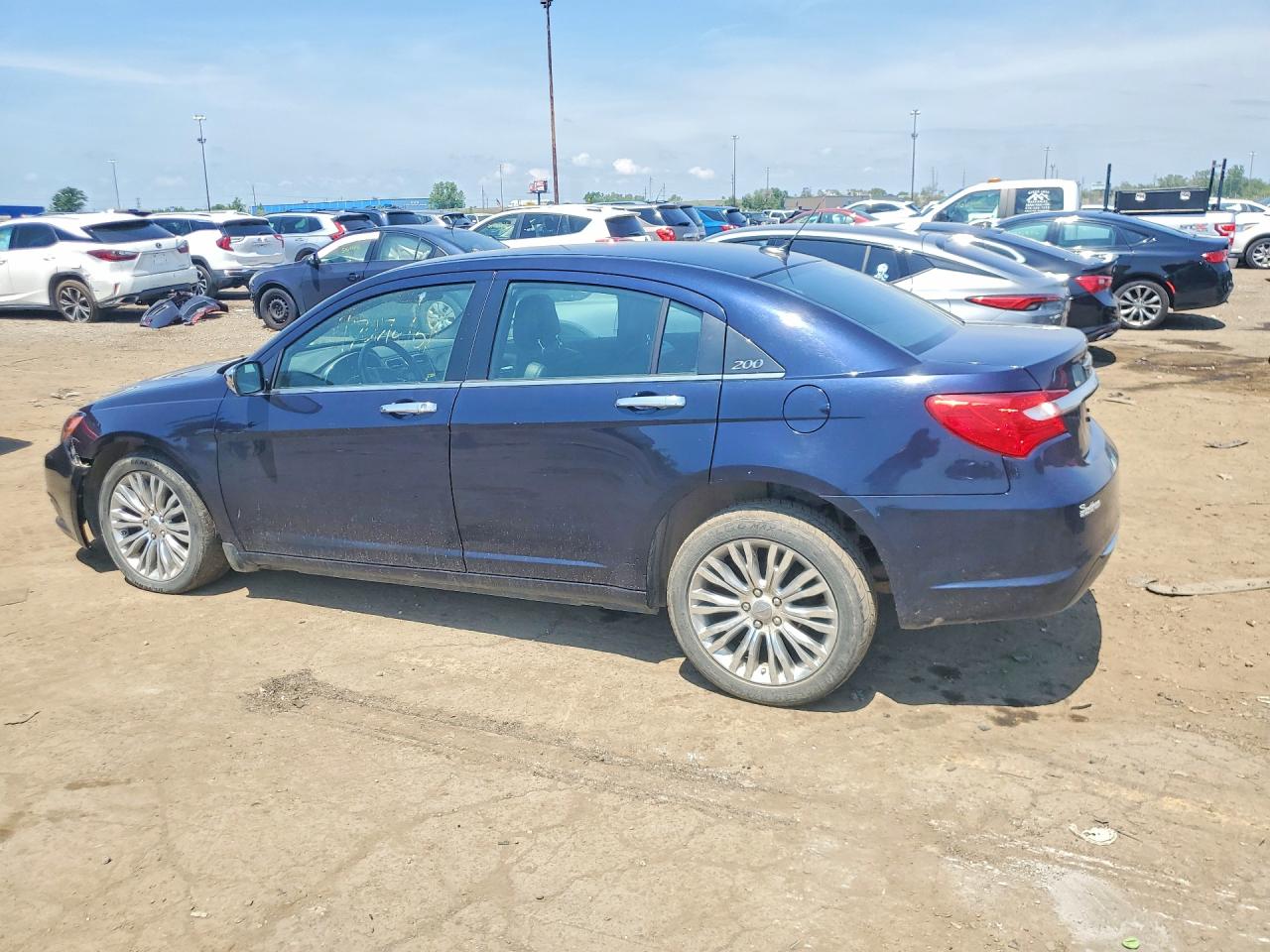 2012 CHRYSLER 200