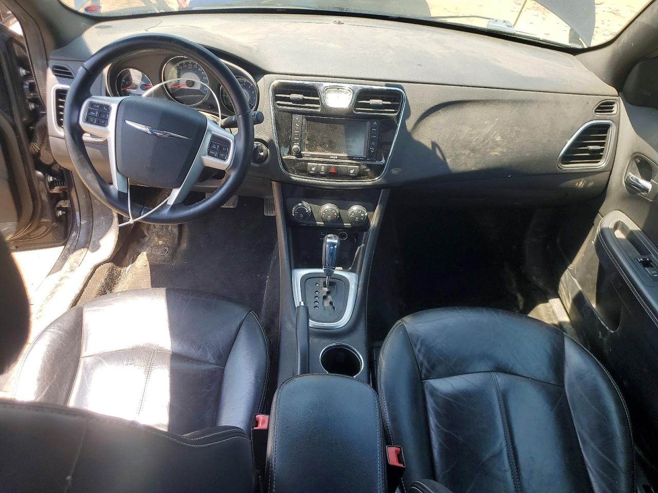 2012 CHRYSLER 200