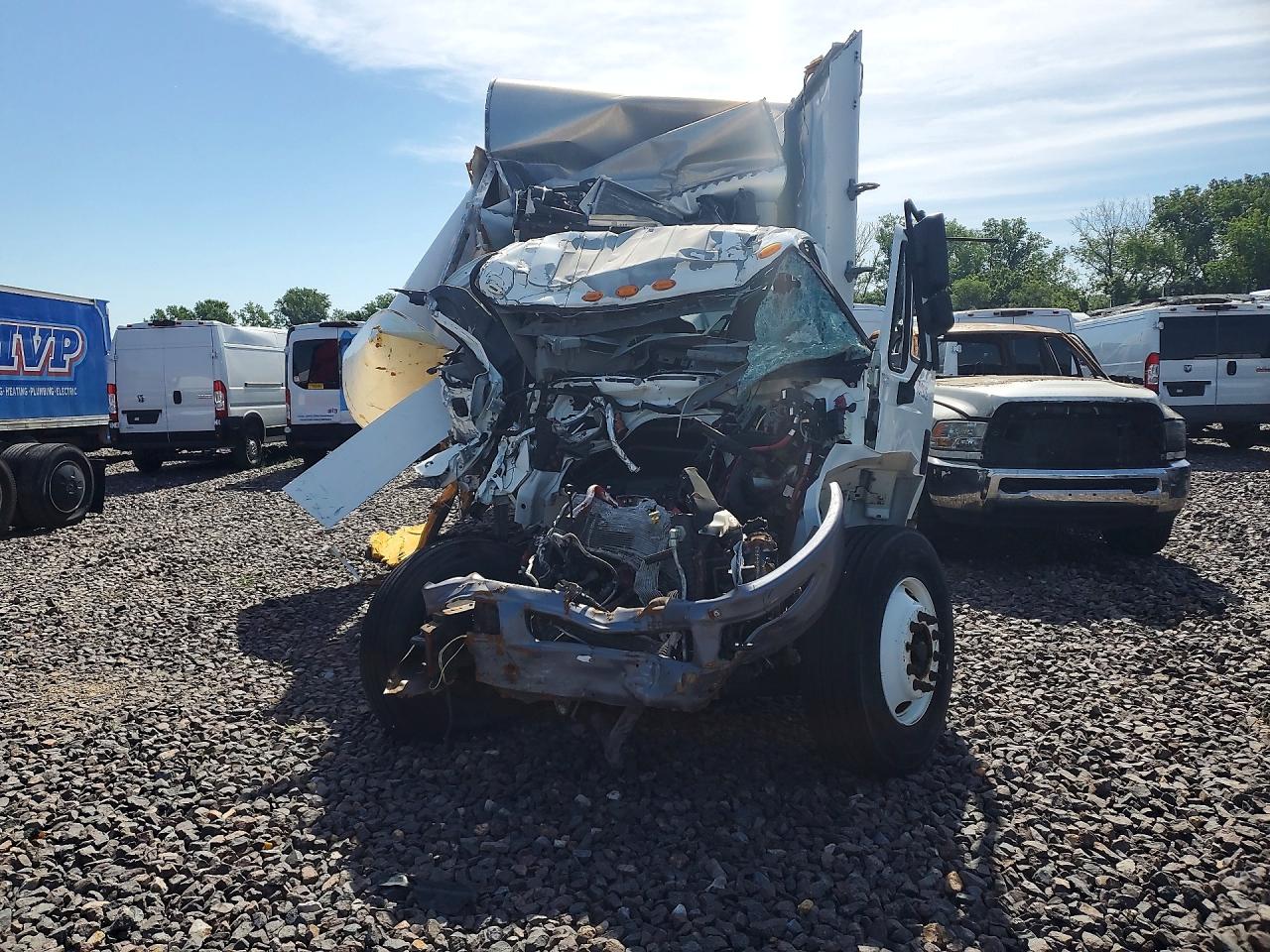 2019 INTERNATIONAL 4000 SERIE