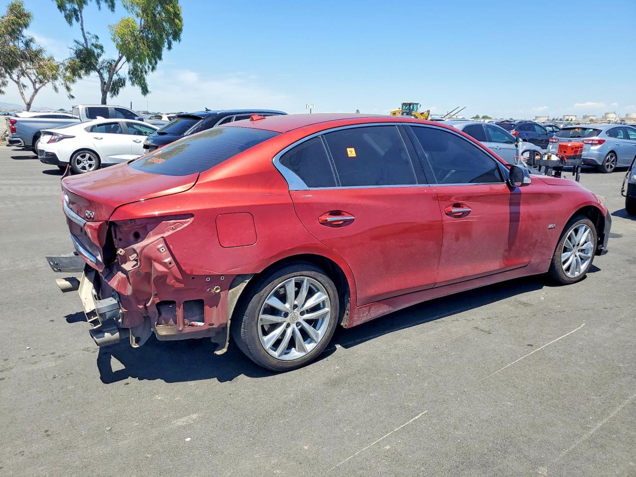 2016 INFINITI Q50